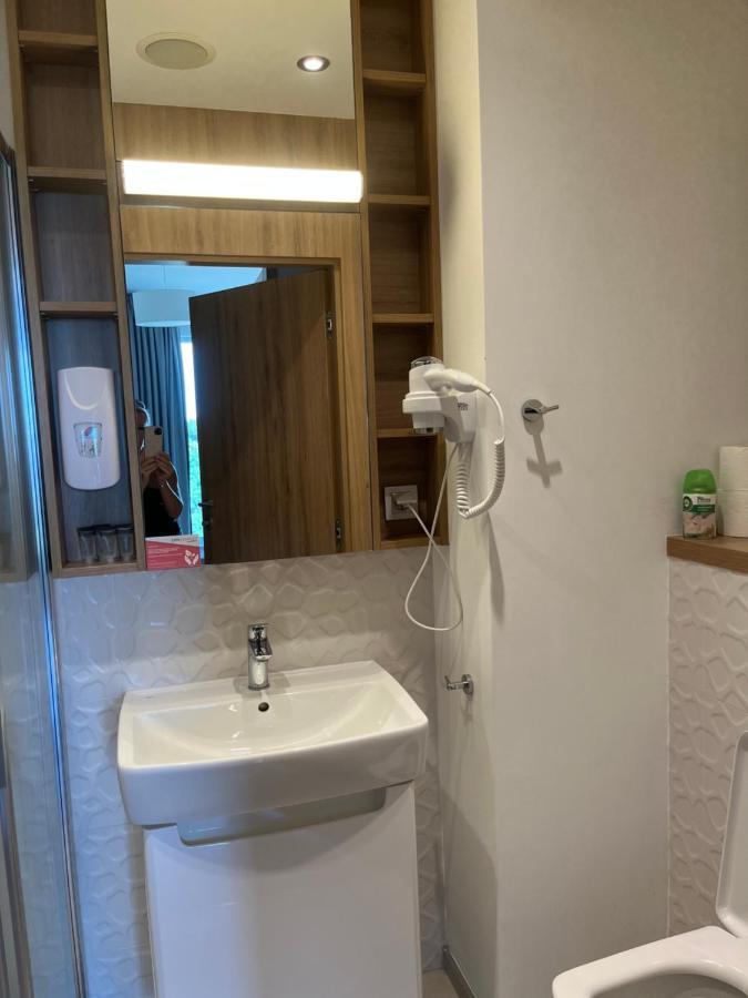 Good Wolska Residence Варшава Екстериор снимка