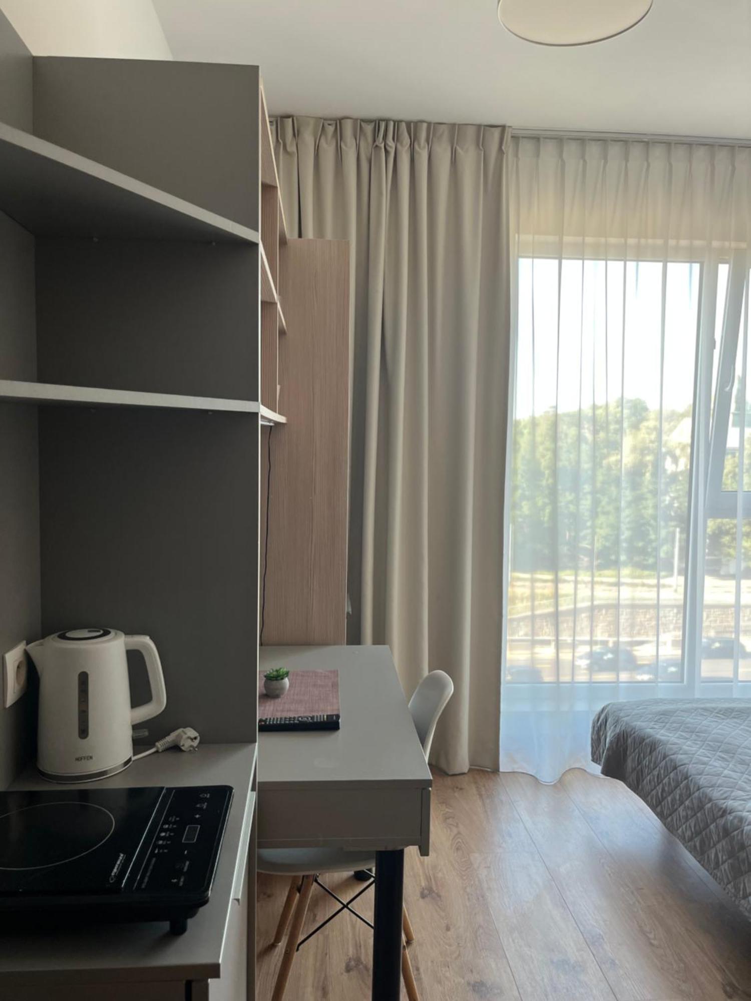 Good Wolska Residence Варшава Екстериор снимка
