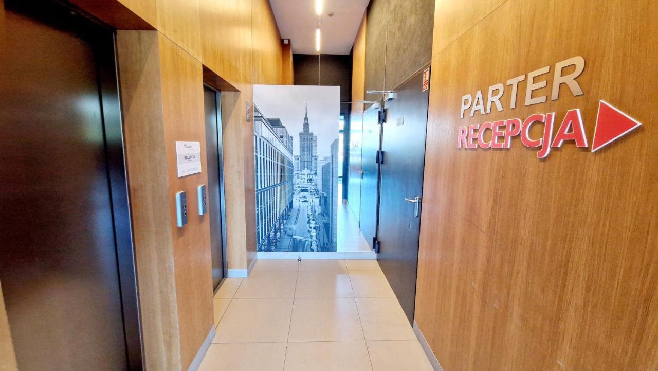Good Wolska Residence Варшава Екстериор снимка